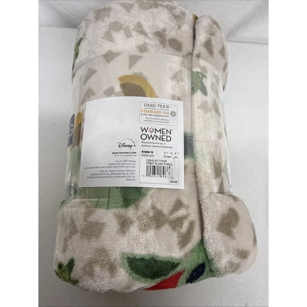 The Big One Star Wars The Mandalorian Grogu Plush Throw Blanket  5 ft x 6 ft